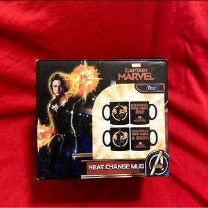 Marvels Captain Marvel Heat Changing Mug (11oz)